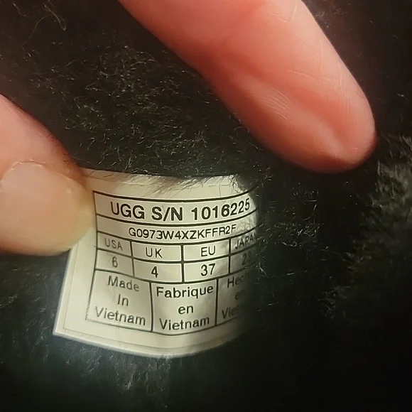 Ugg Bailey Bow II Boot Black Size 6 - Picture 8 of 9